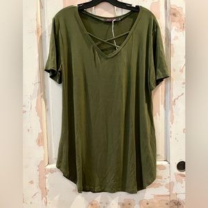 XL SHORT SLEEVE HUNTER GREEN TOP